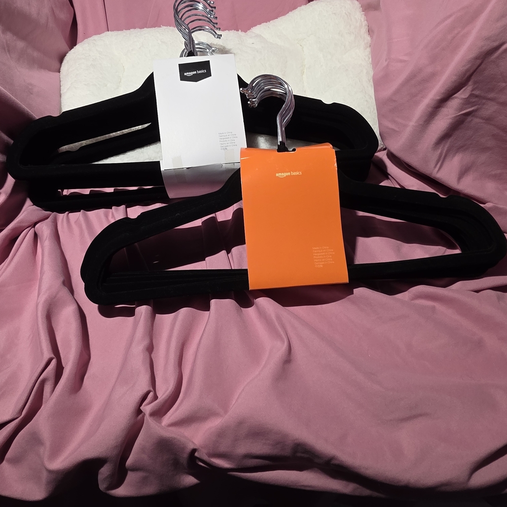 Black Velvet Hangers Set Of 25